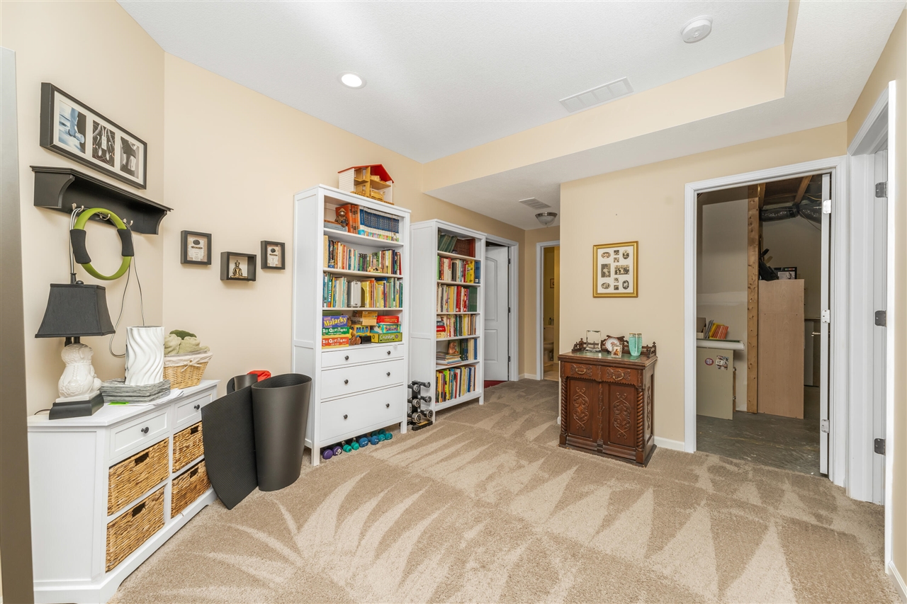 3633 Old Savannah Drive, Kalamazoo, MI, 49009-6573