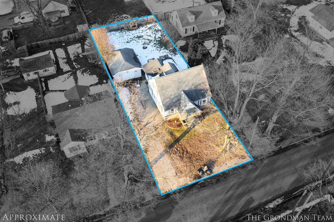 Homes for sale in Hastings, MI | 625 W Clinton St, Hastings, MI 49058 | MLS# 70516063