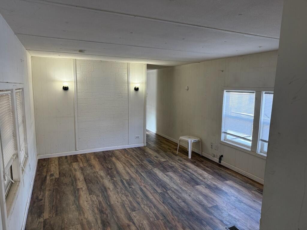 11671 Heron Drive, Lakeview, MI, 48850-9752