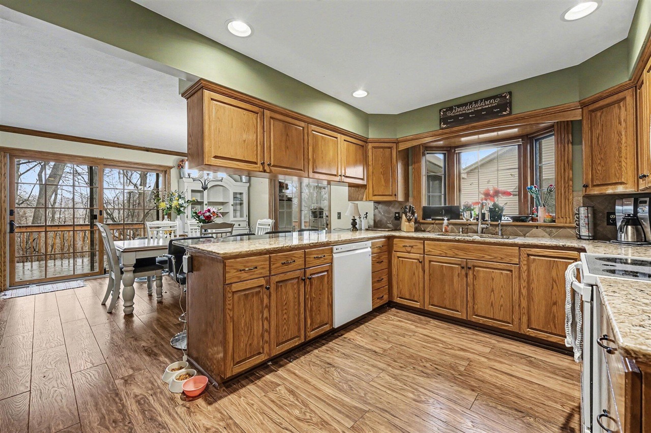 4291 Oakridge Drive, Grand Rapids, MI, 49534-7923