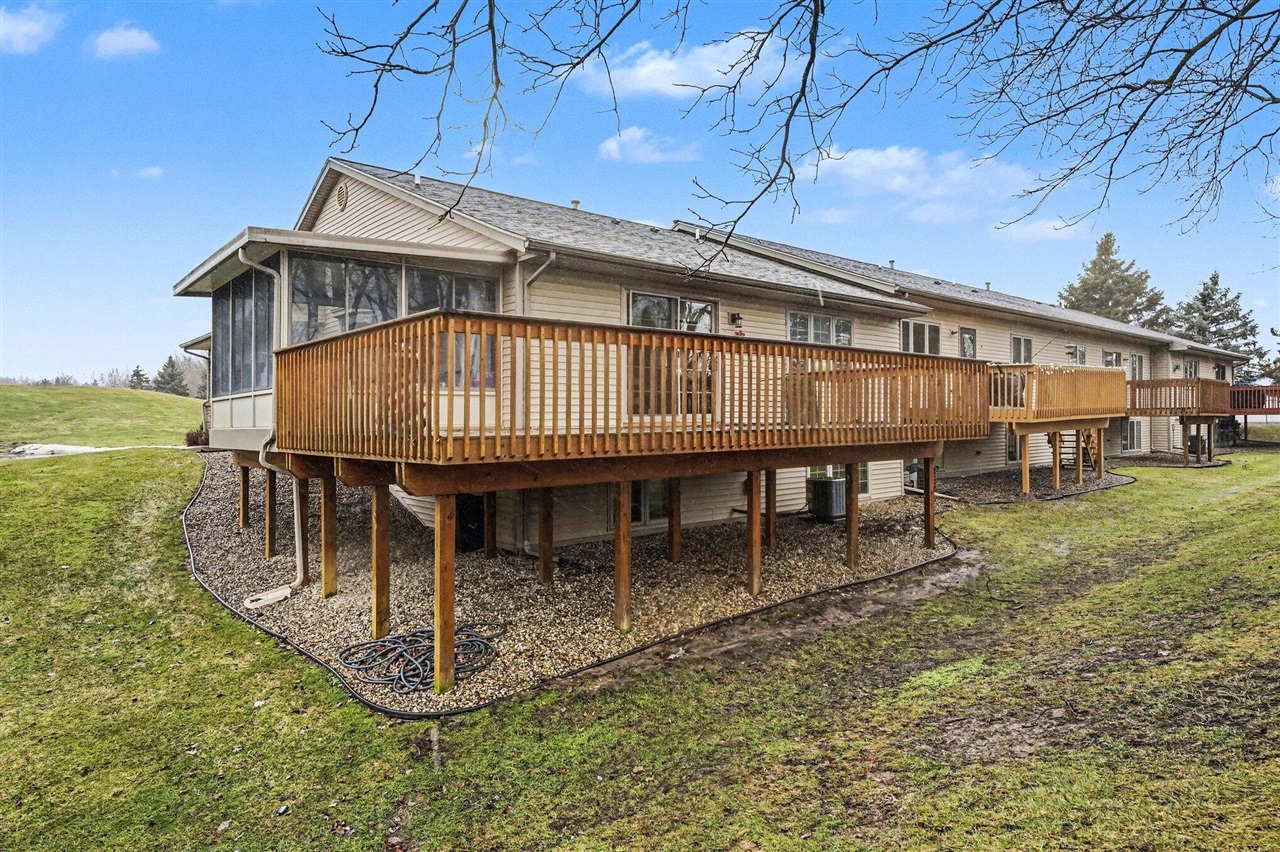 4291 Oakridge Drive, Grand Rapids, MI, 49534-7923