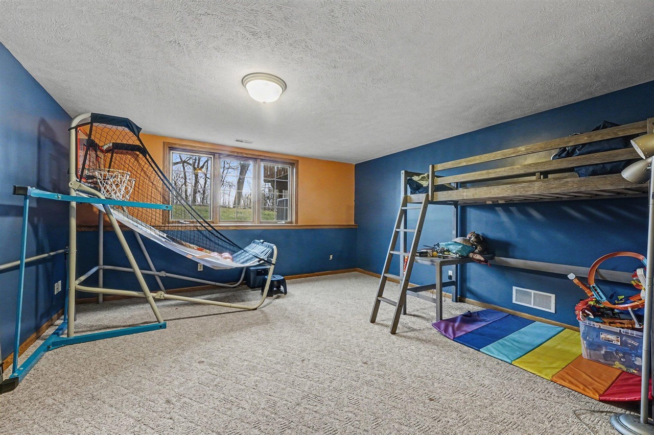 4291 Oakridge Drive, Grand Rapids, MI, 49534-7923