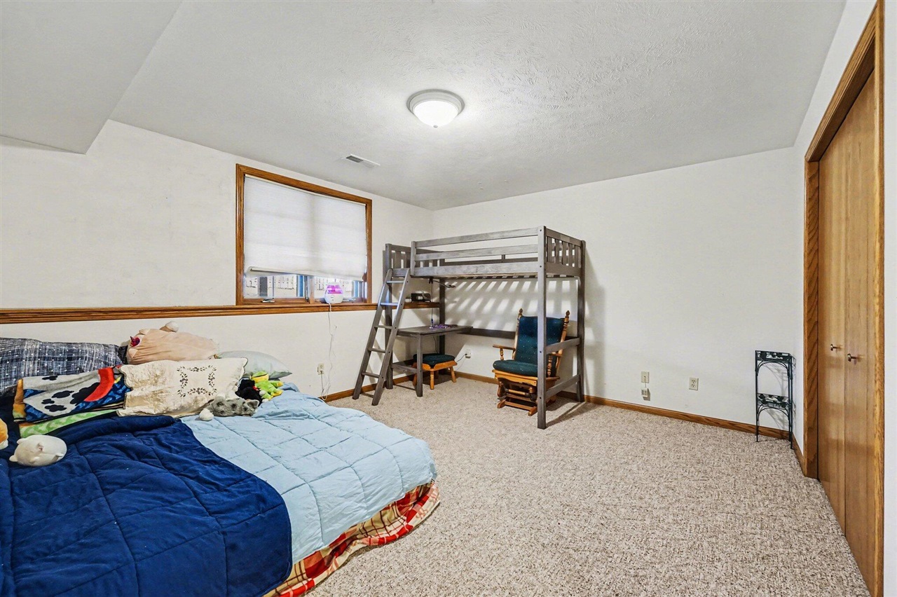 4291 Oakridge Drive, Grand Rapids, MI, 49534-7923