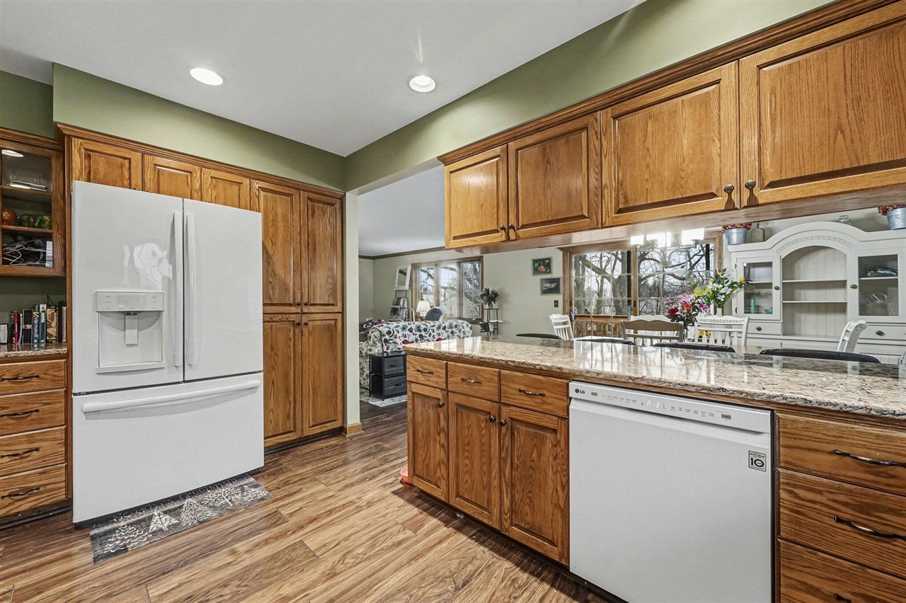 4291 Oakridge Drive, Grand Rapids, MI, 49534-7923