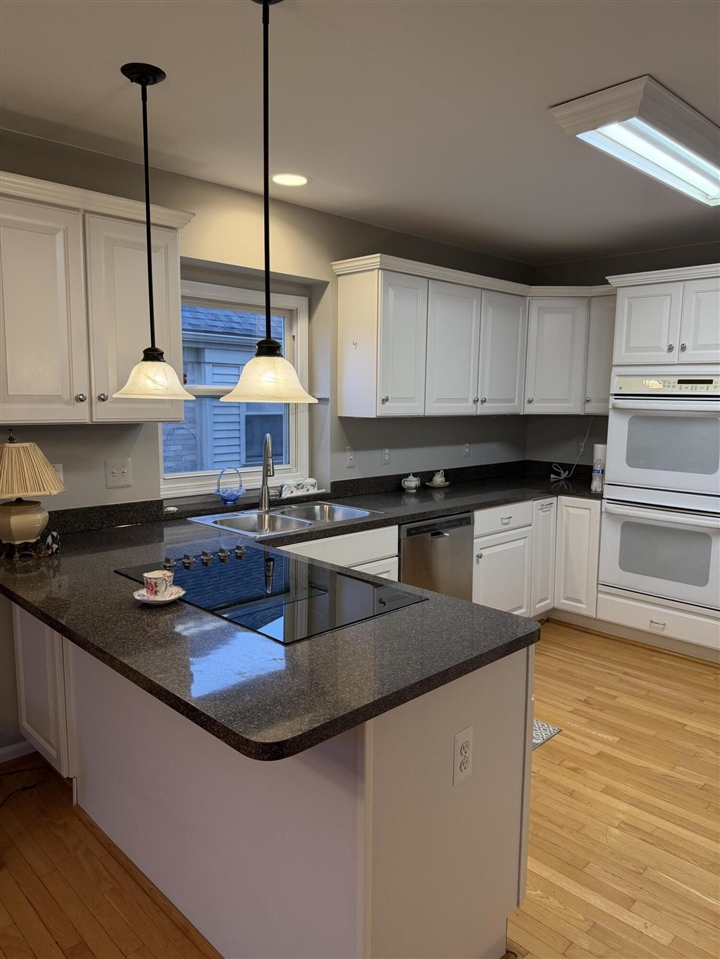 42359 Sable Boulevard, Sterling Heights, MI, 48314-1998