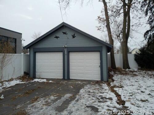 418 E Church Street, Adrian, MI, 49221-3002