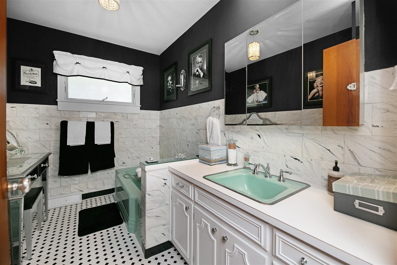 70855 Wayne Street, Union, MI, 49130-9796