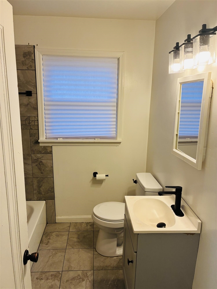 9915 Montrose Street, Detroit, MI, 48227-1629