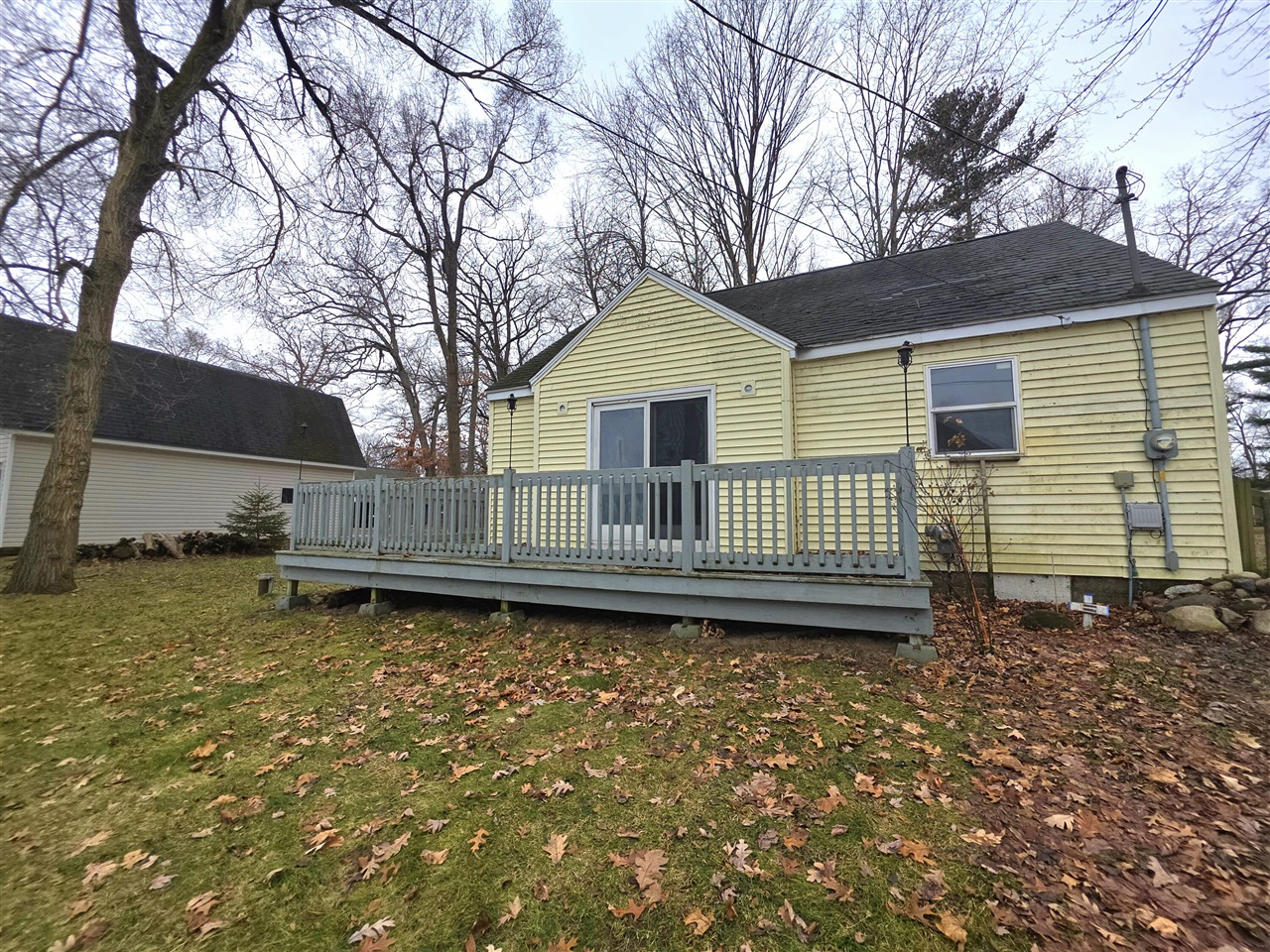 2744 Cottage Drive, Orleans, MI, 48865-9103