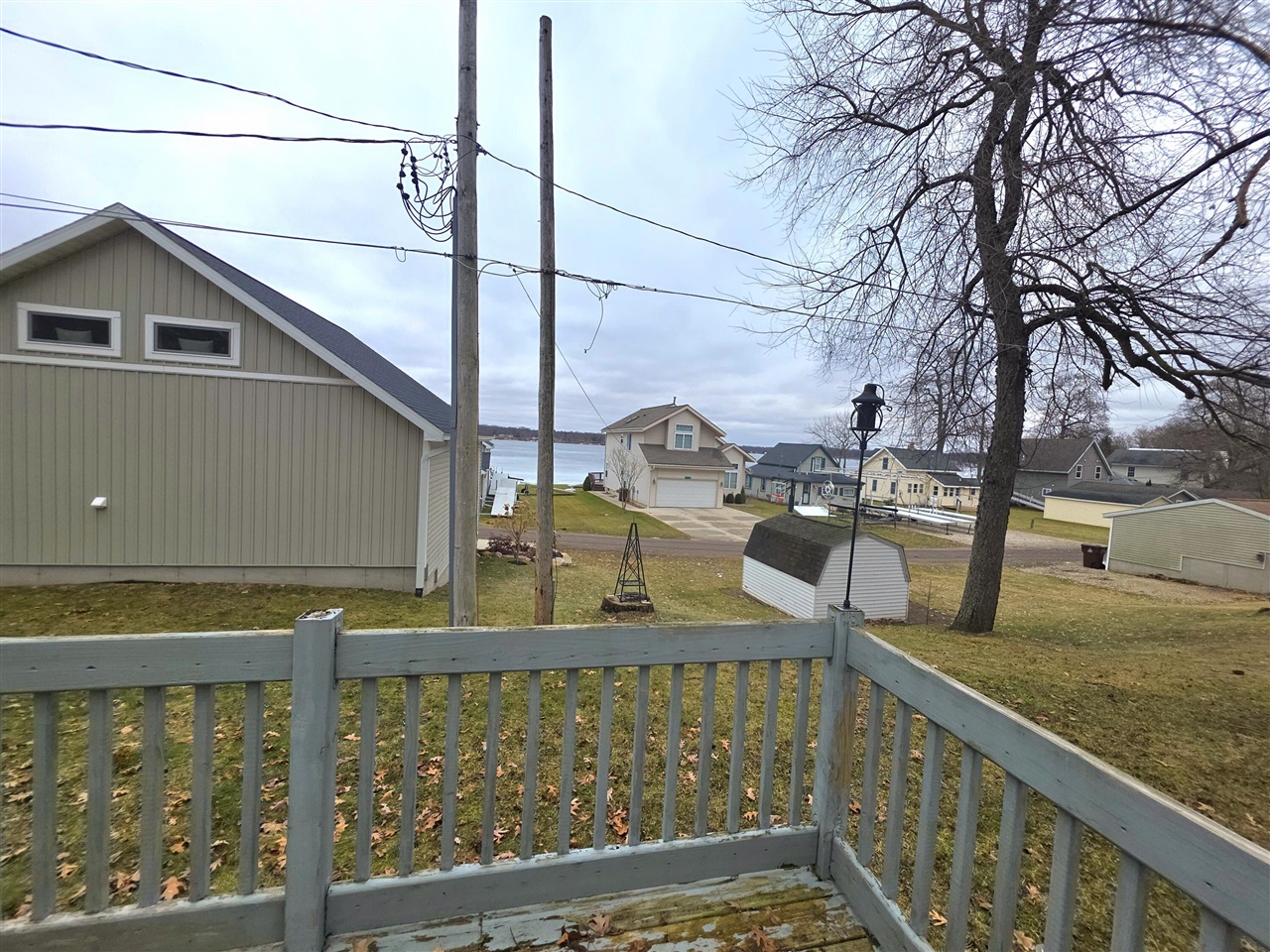 2744 Cottage Drive, Orleans, MI, 48865-9103