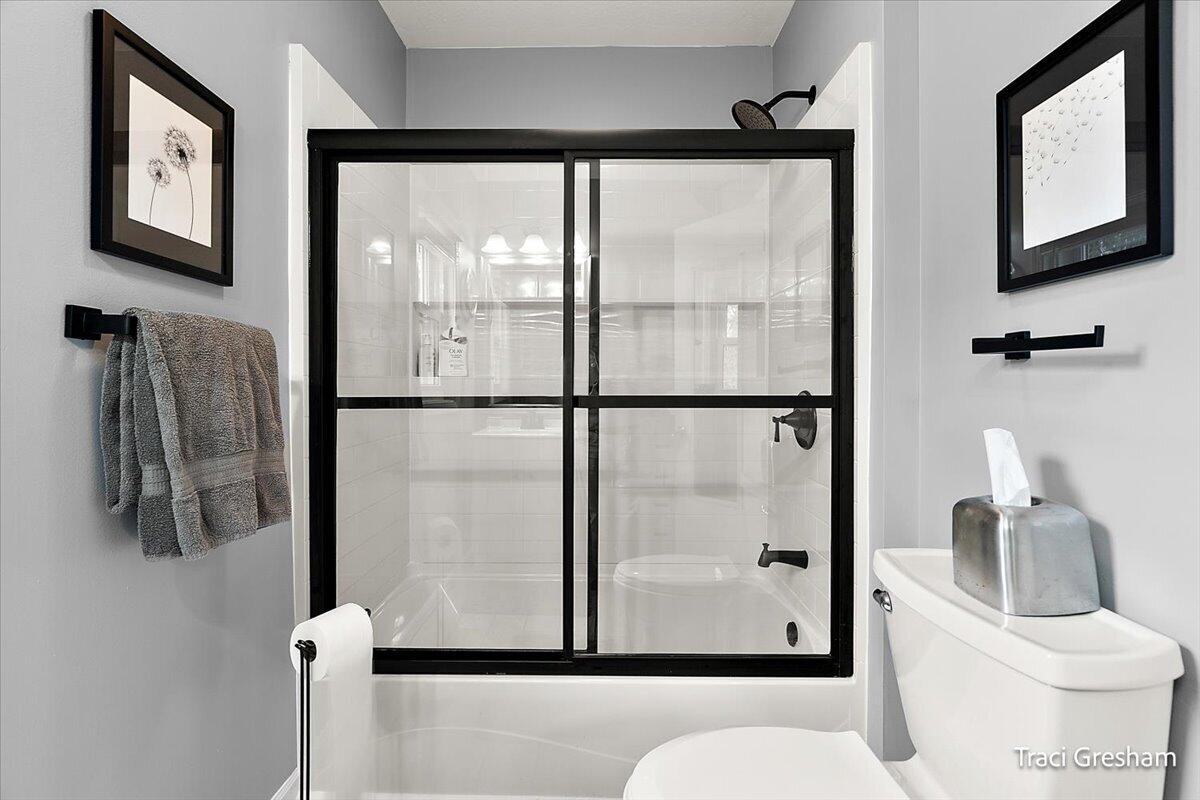 15190 Leonard Road, Spring Lake, MI, 49456-8811