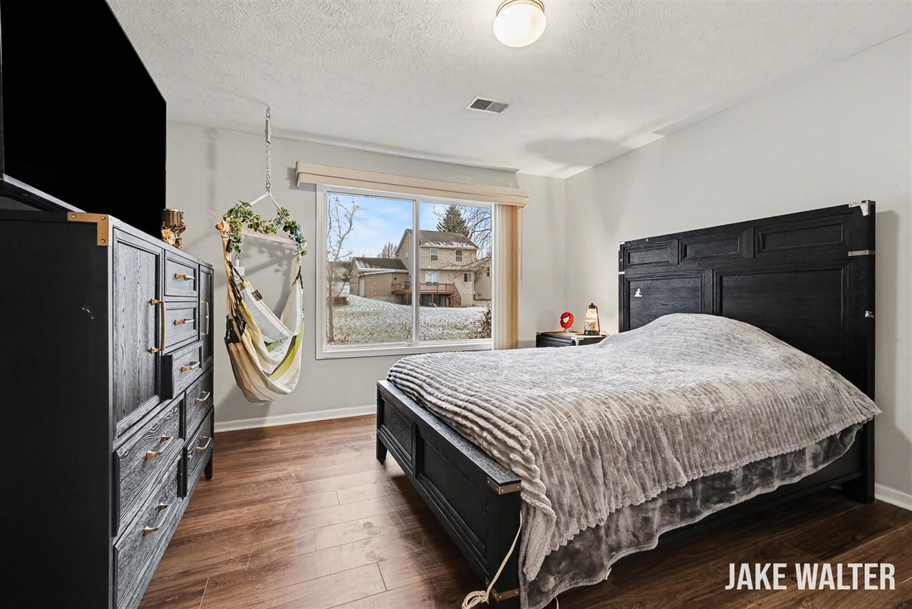 3766 Old Elm Drive, Grand Rapids, MI, 49512