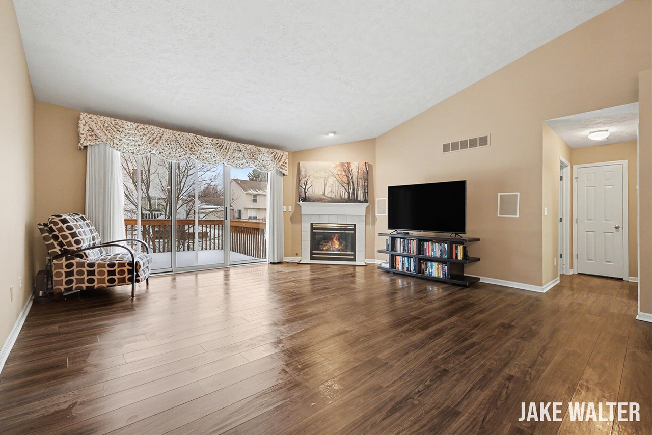 3766 Old Elm Drive, Grand Rapids, MI, 49512