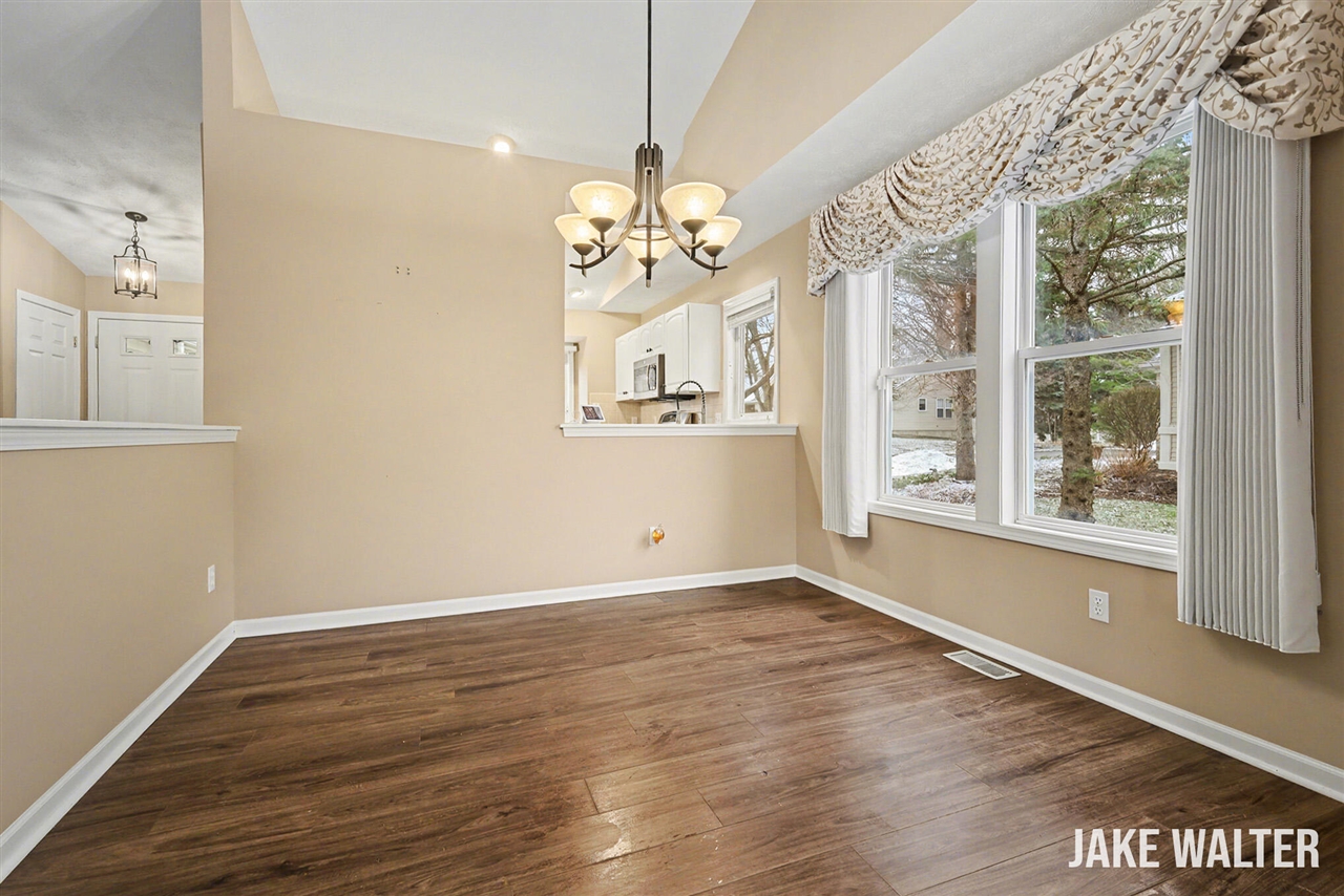 3766 Old Elm Drive, Grand Rapids, MI, 49512