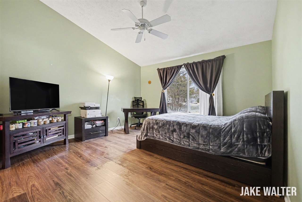 3766 Old Elm Drive, Grand Rapids, MI, 49512