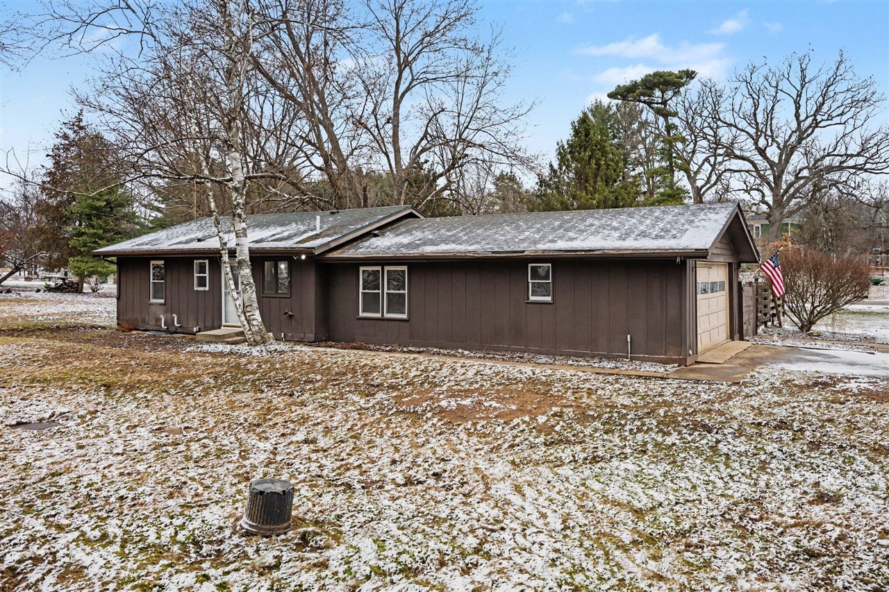 6287 Winding Lane, Richland, MI, 49083-9518