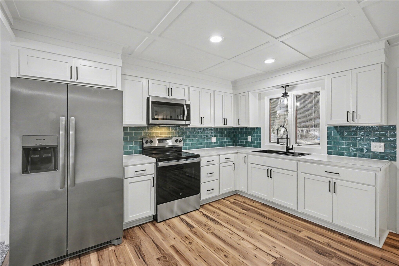 6287 Winding Lane, Richland, MI, 49083-9518