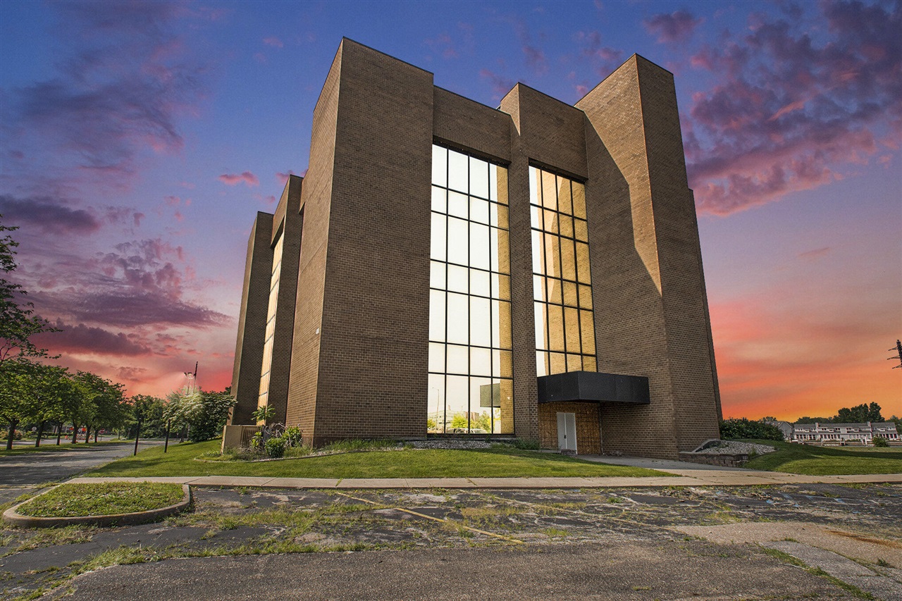 400 Riverview Drive, Benton Harbor, MI, 49022