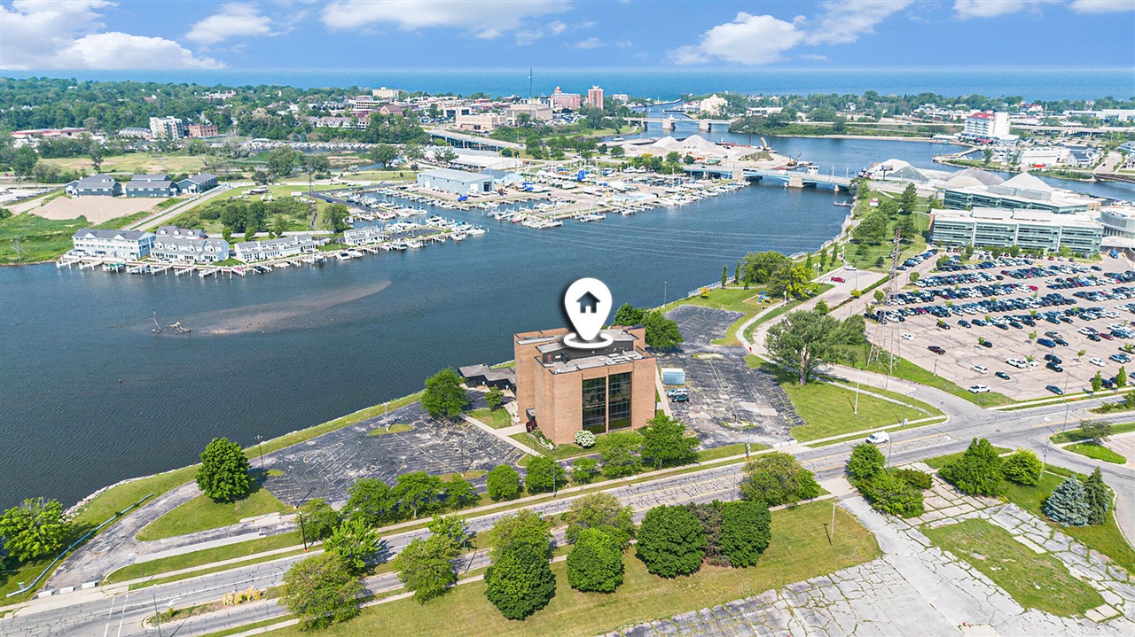 400 Riverview Drive, Benton Harbor, MI, 49022