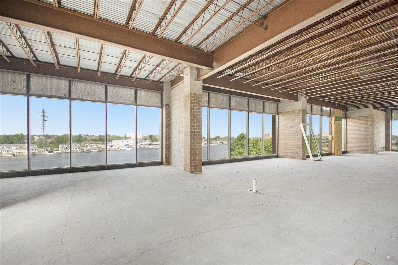 400 Riverview Drive, Benton Harbor, MI, 49022