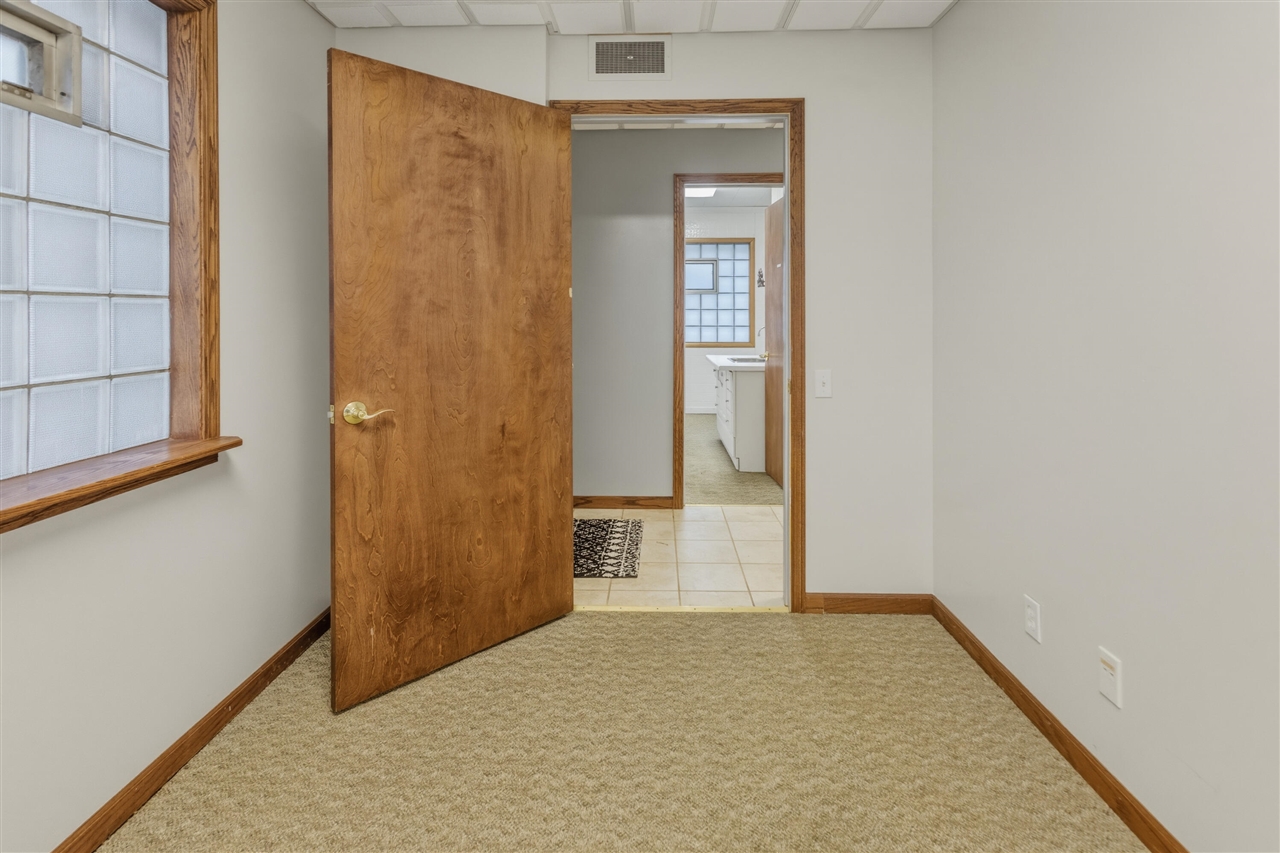 214 South Street, Jonesville, MI, 49250-1054