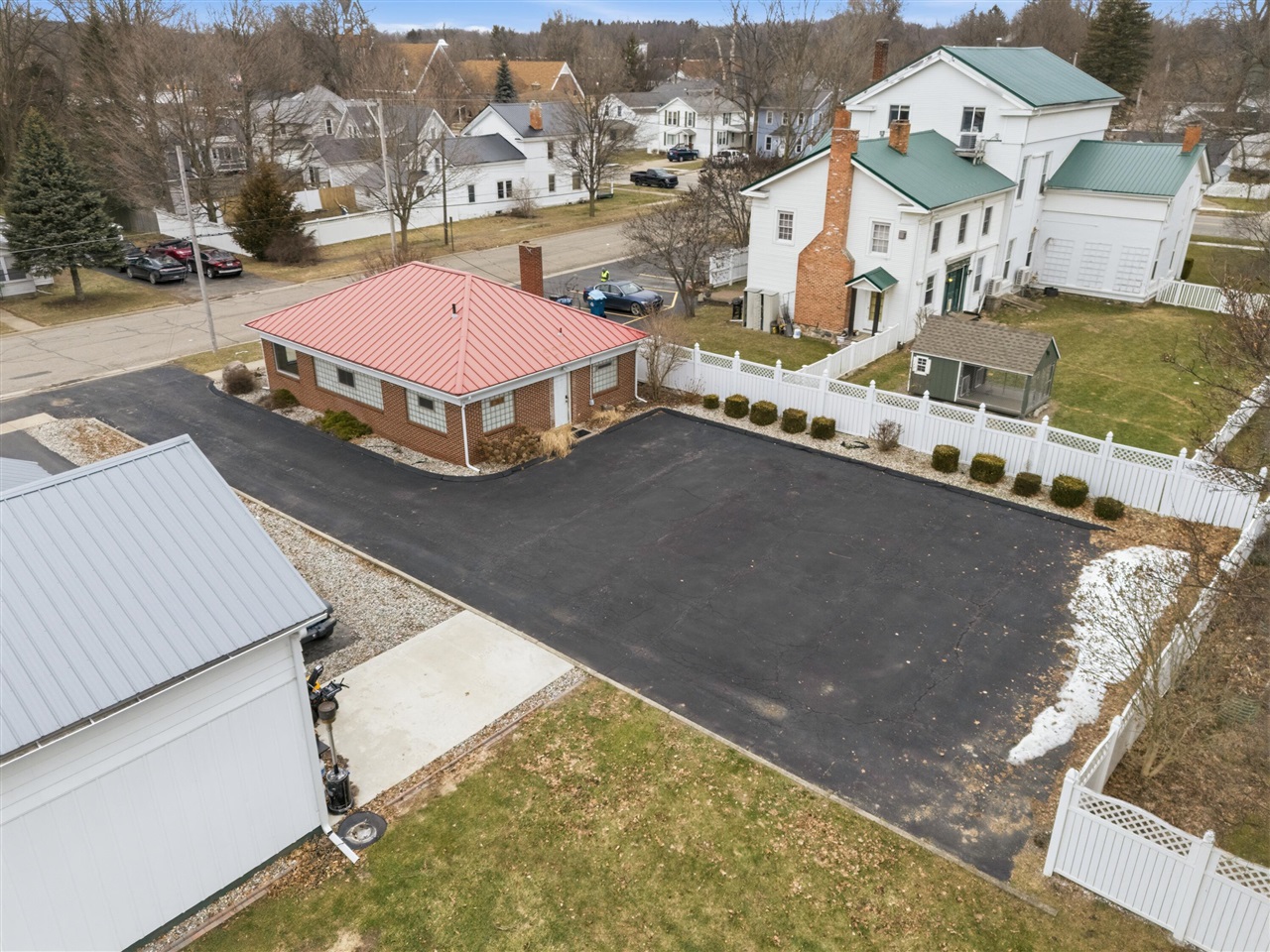 214 South Street, Jonesville, MI, 49250-1054