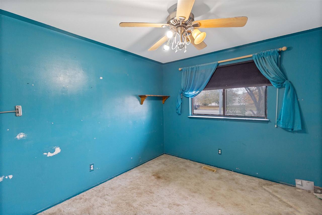 12111 Inkster Road, Livonia, MI, 48150