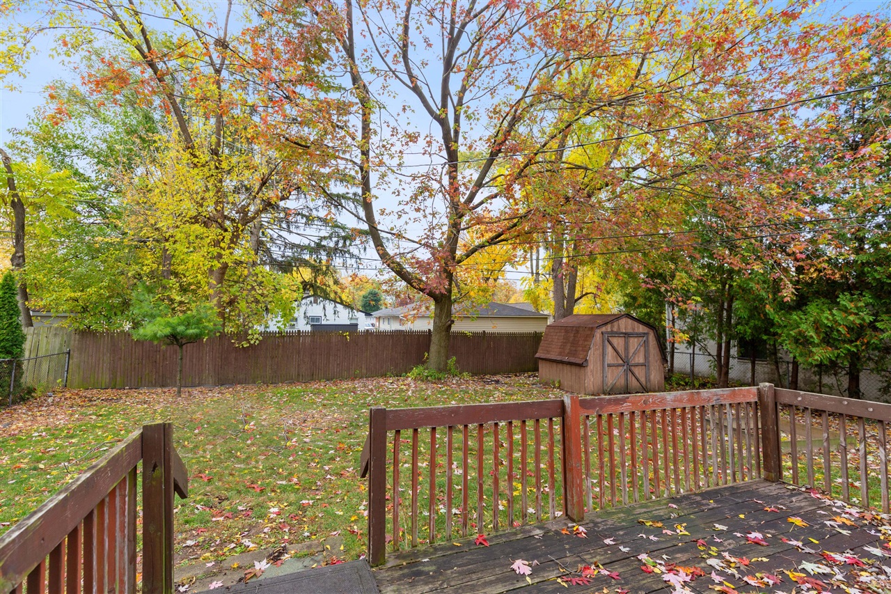 12111 Inkster Road, Livonia, MI, 48150