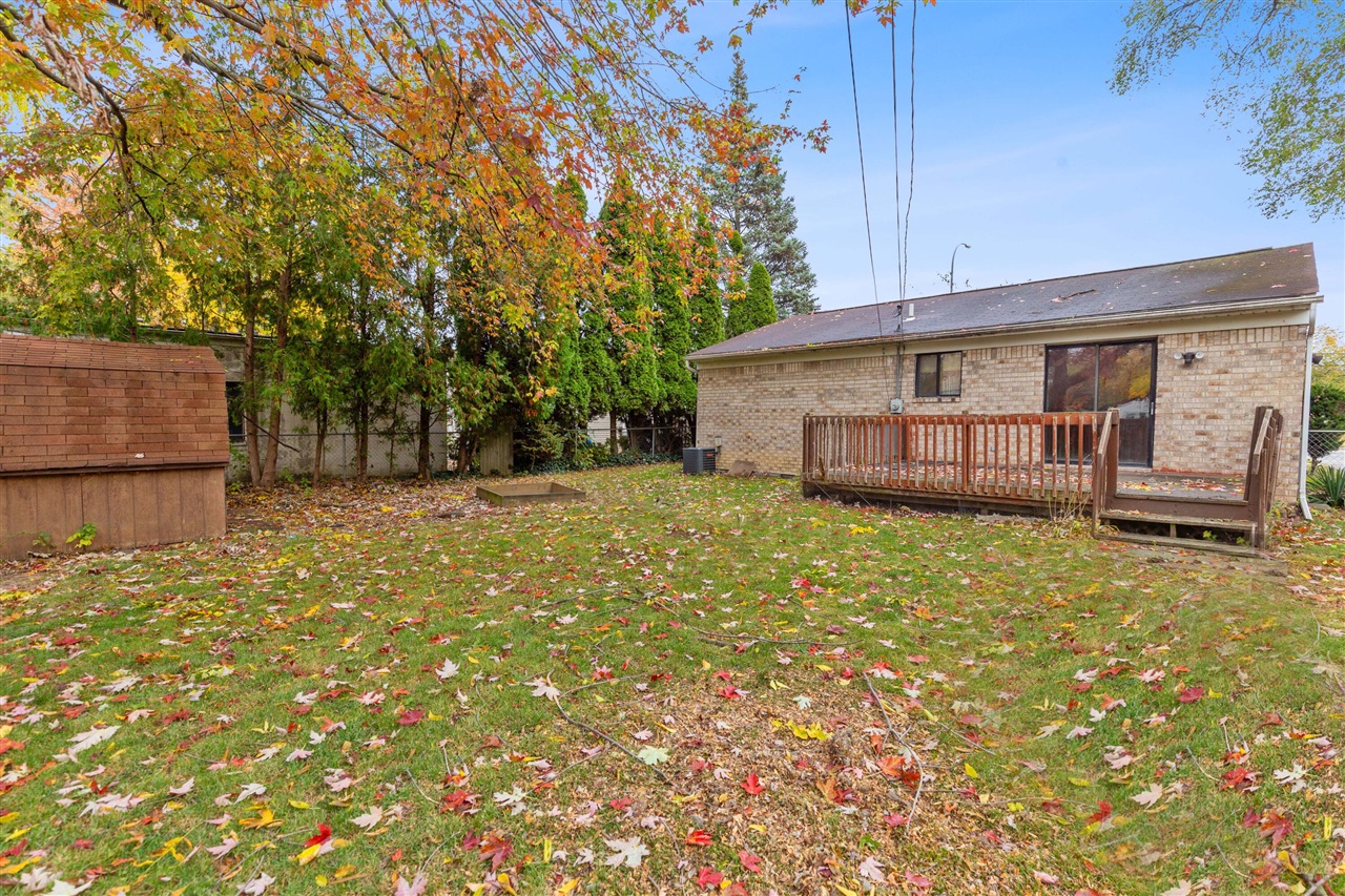 12111 Inkster Road, Livonia, MI, 48150