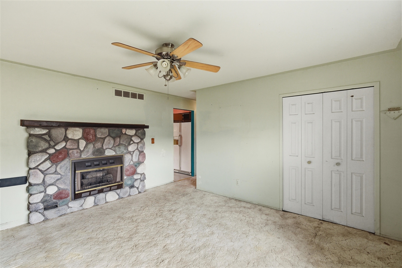 12111 Inkster Road, Livonia, MI, 48150