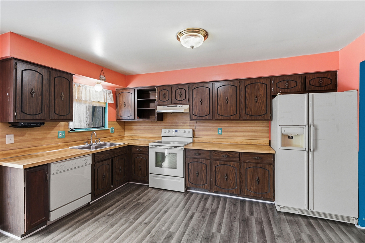 12111 Inkster Road, Livonia, MI, 48150