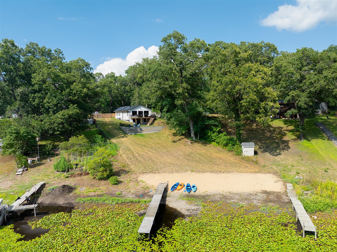 5893 White Road, Muskegon, MI, 49442