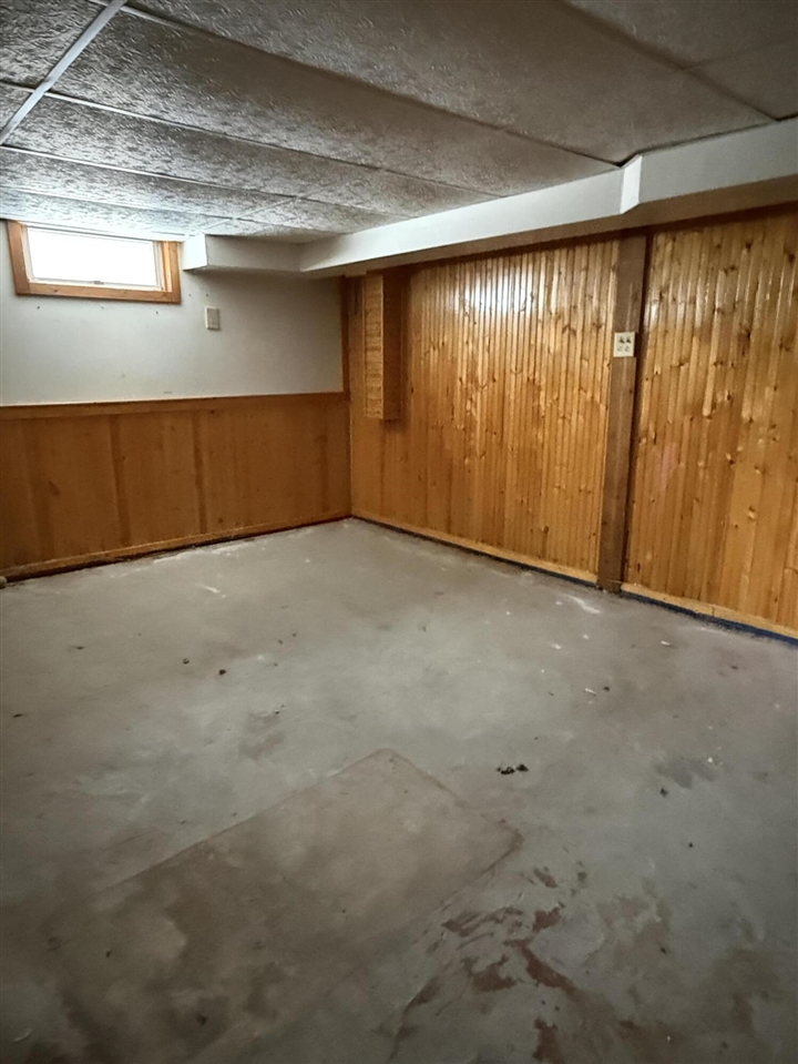 2529 Lake Shore Drive, Niles, MI, 49120-9514