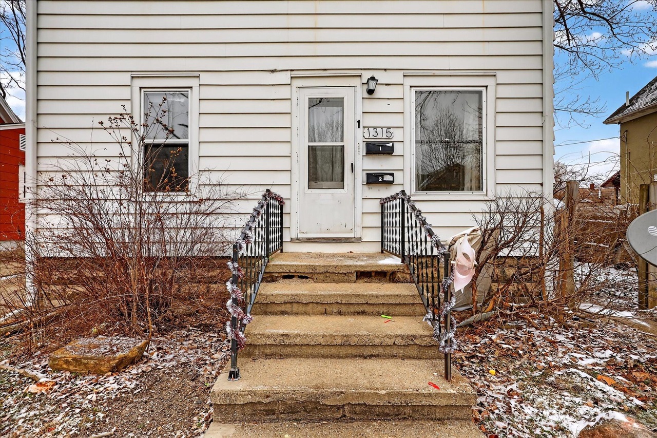 Homes for sale in Kalamazoo, MI | 1315 E Stockbridge Ave, Kalamazoo, MI 49001 | MLS# 70516218