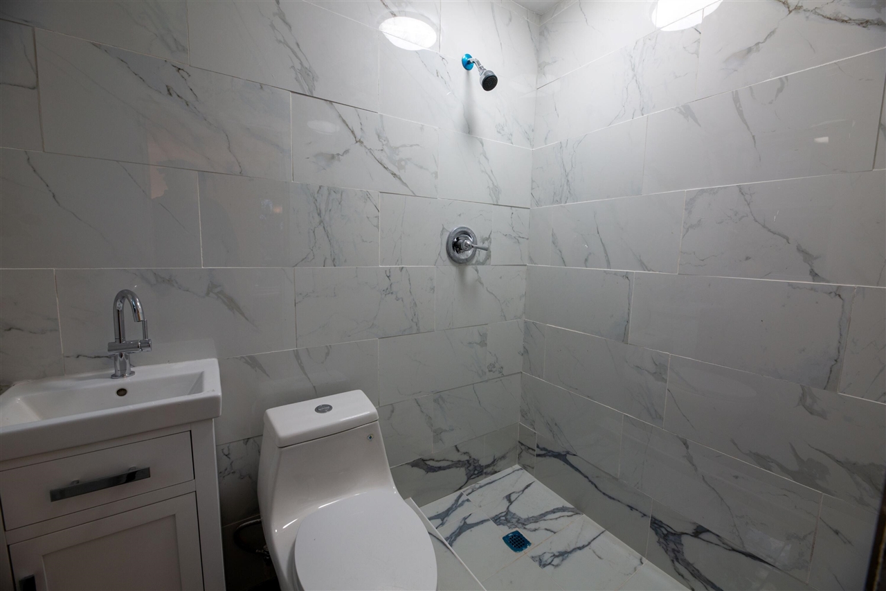 1536 Chicago Boulevard, Detroit, MI, 48206-1775