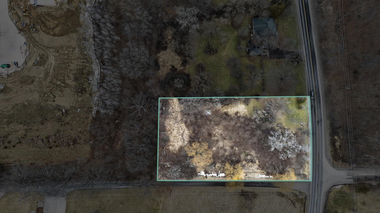 680 N Territorial Road, Ann Arbor, MI, 48105-9222