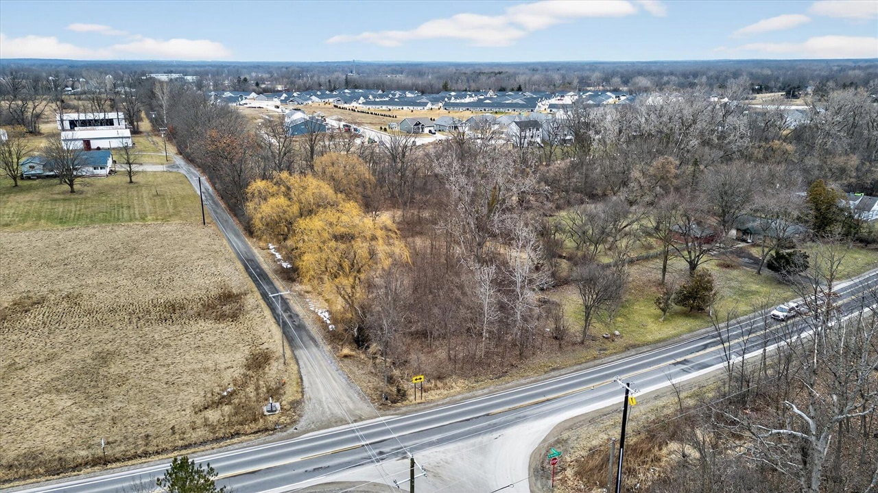 680 N Territorial Road, Ann Arbor, MI, 48105-9222