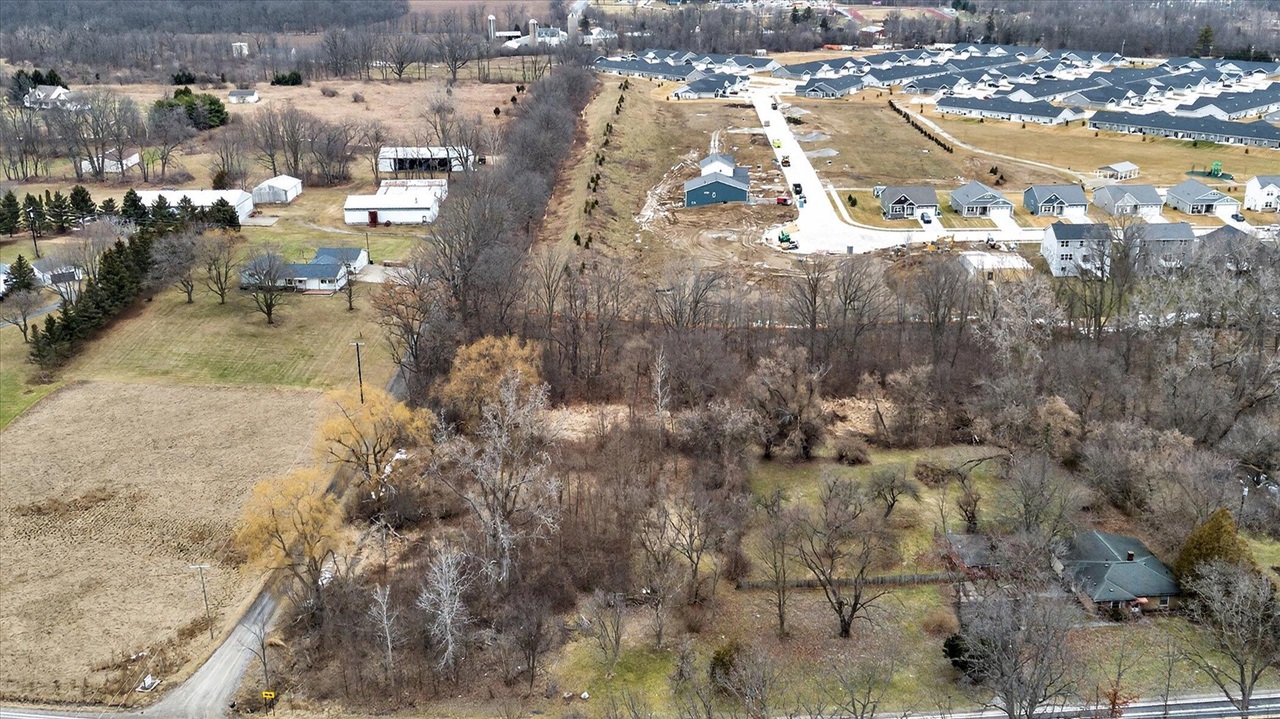 680 N Territorial Road, Ann Arbor, MI, 48105-9222