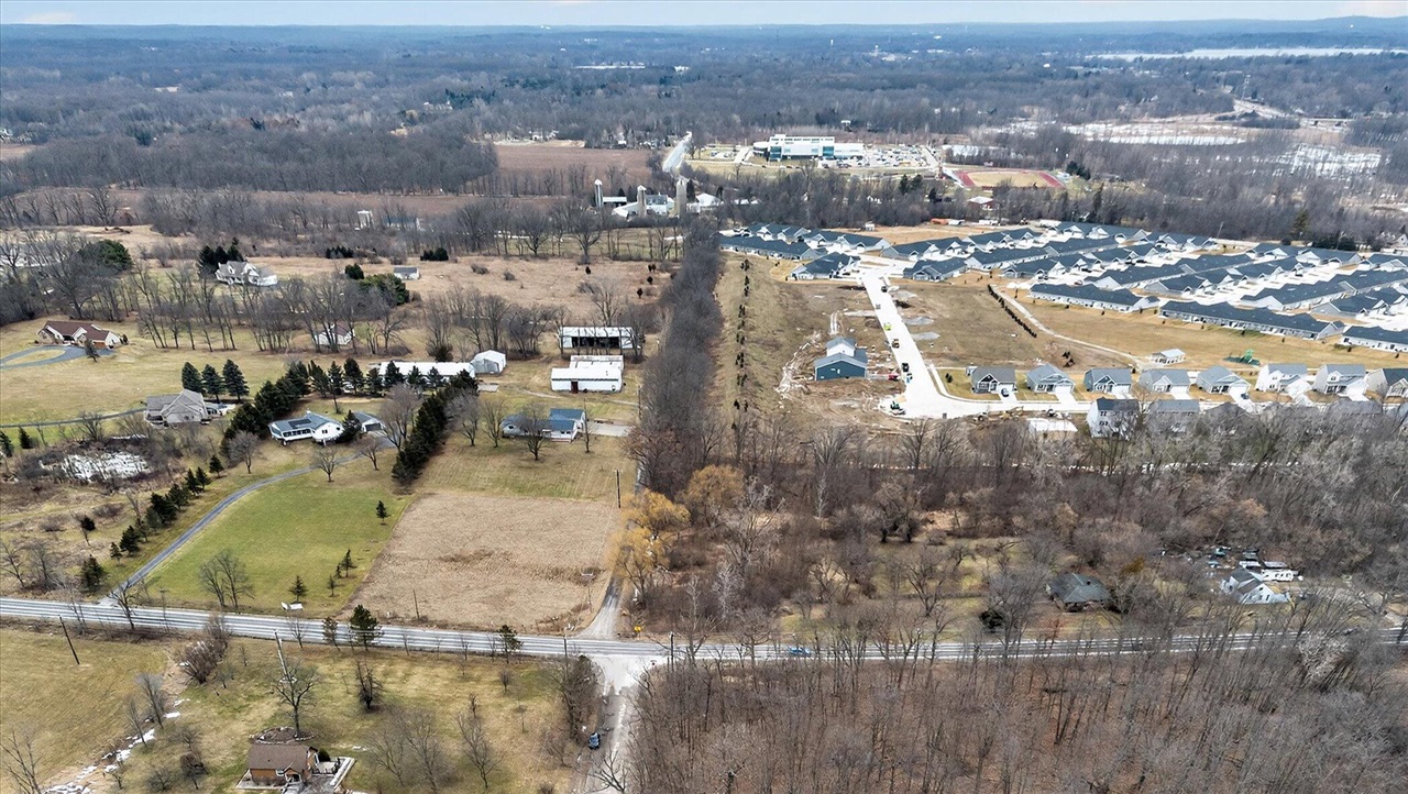 680 N Territorial Road, Ann Arbor, MI, 48105-9222