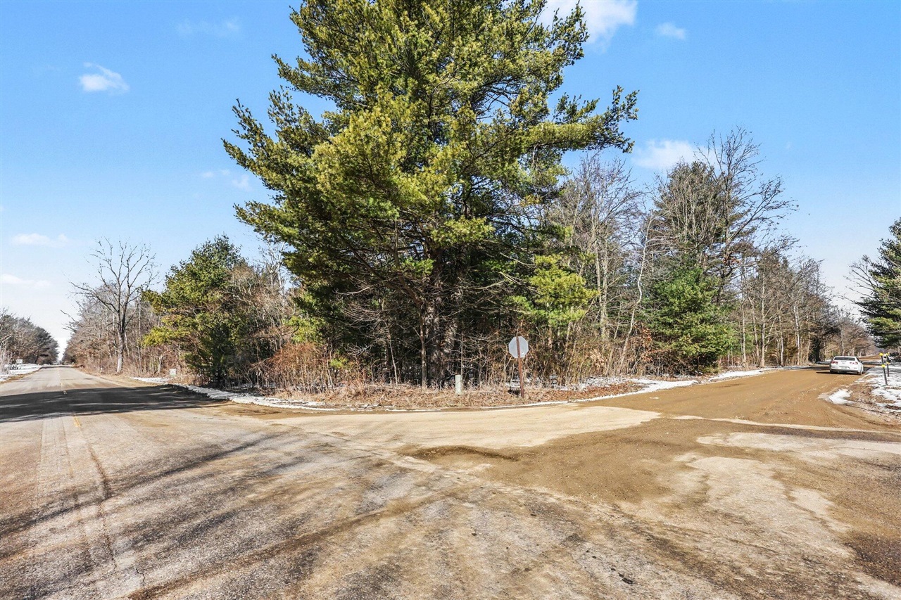 Homes for sale in Pullman, MI | 5409 105th Ave, Pullman, MI 49450 | MLS# 70516253