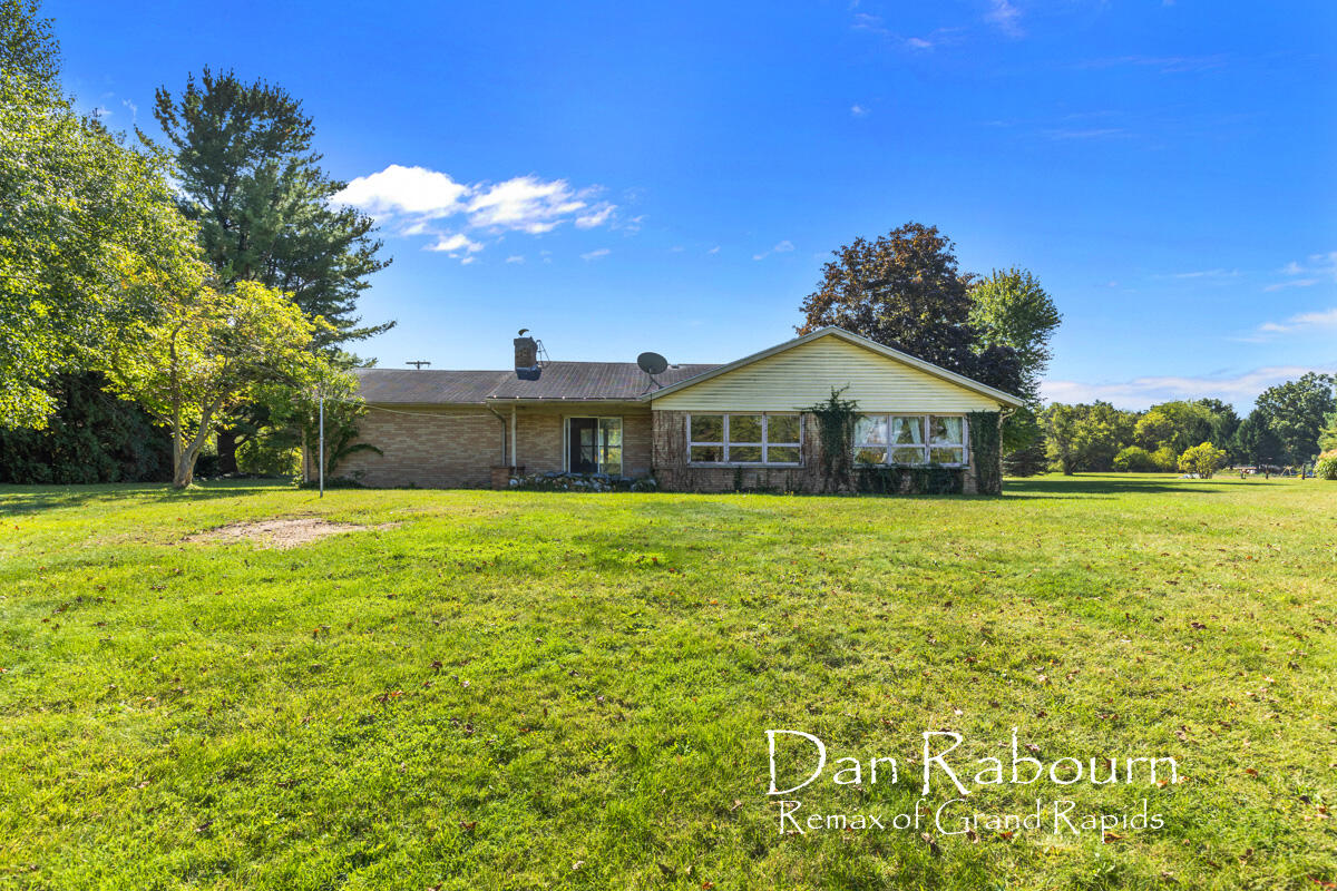 3261 River Lane, Hastings, MI, 49058