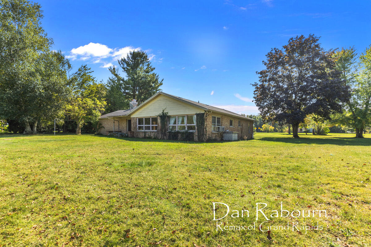 3261 River Lane, Hastings, MI, 49058