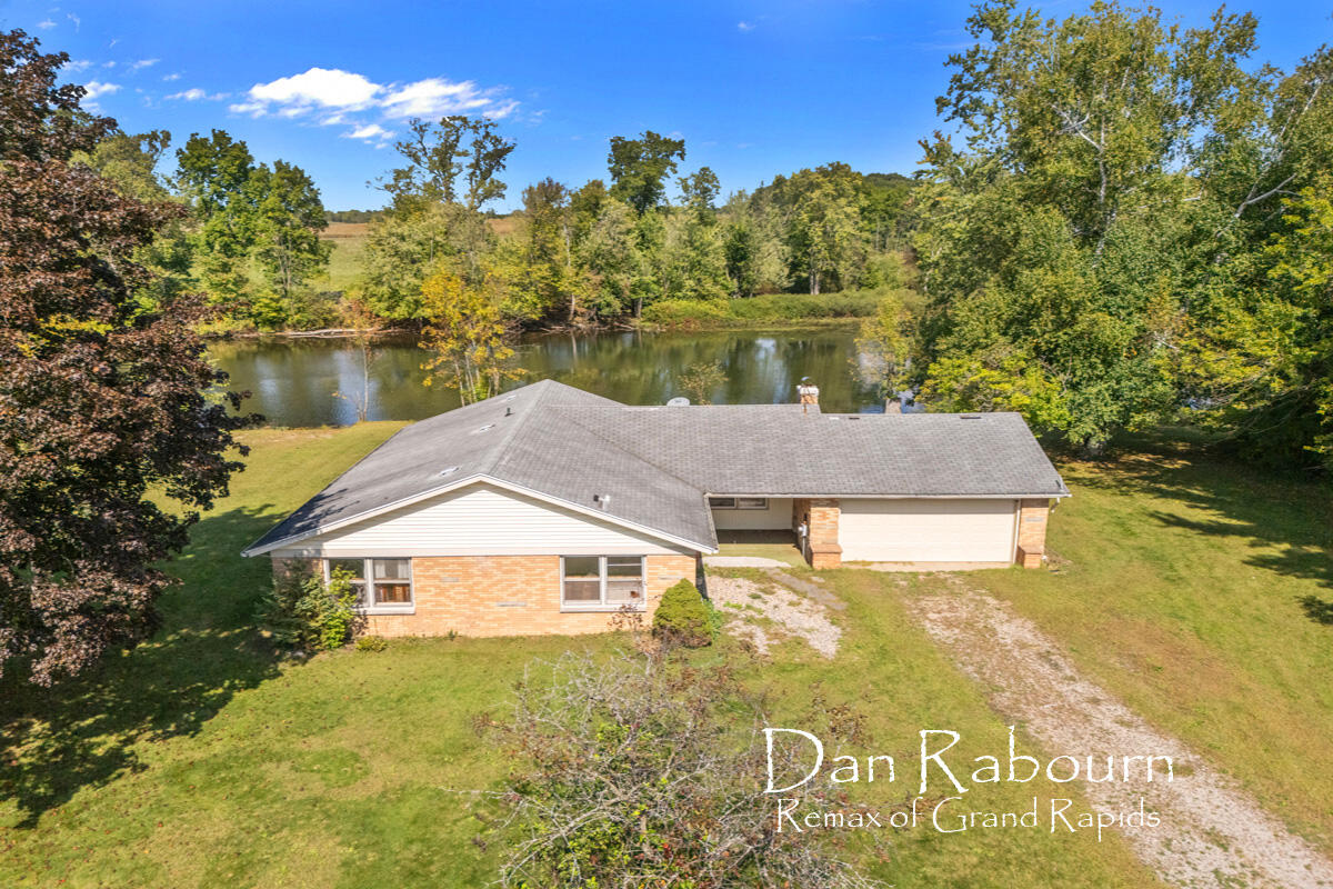 3261 River Lane, Hastings, MI, 49058