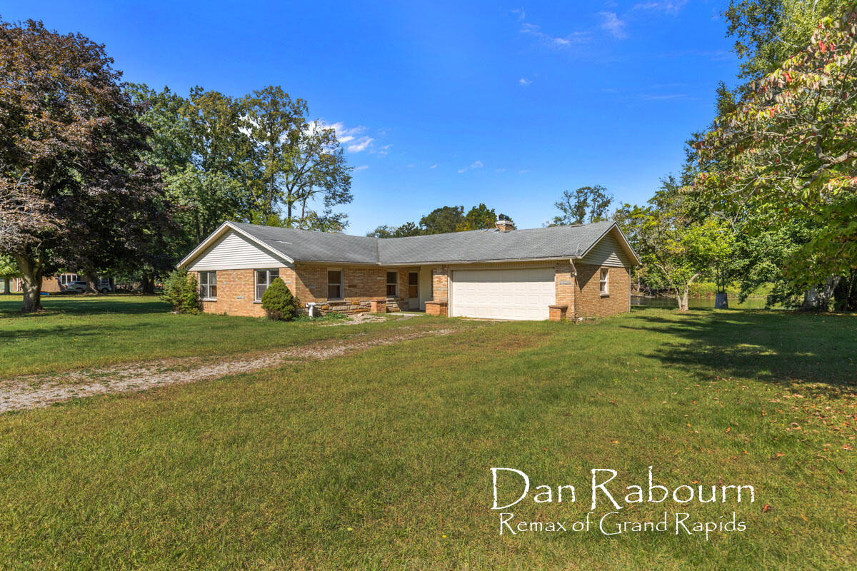 3261 River Lane, Hastings, MI, 49058