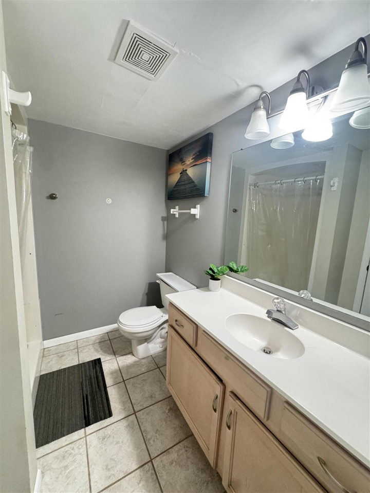 4495 Brookmeadow Drive, Grand Rapids, MI, 49512-5418