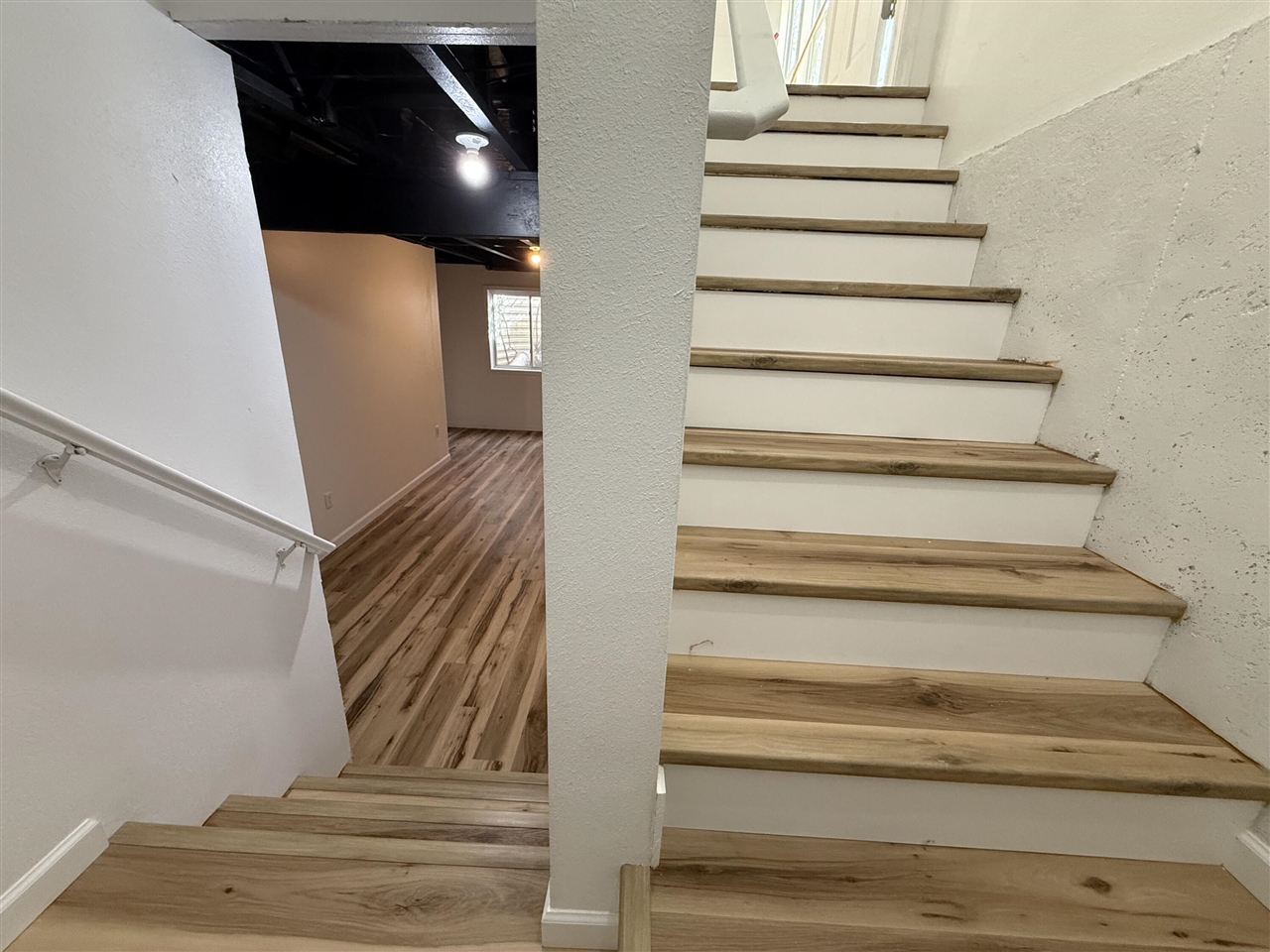 3155 Edling Drive, Kalamazoo, MI, 49004-1150