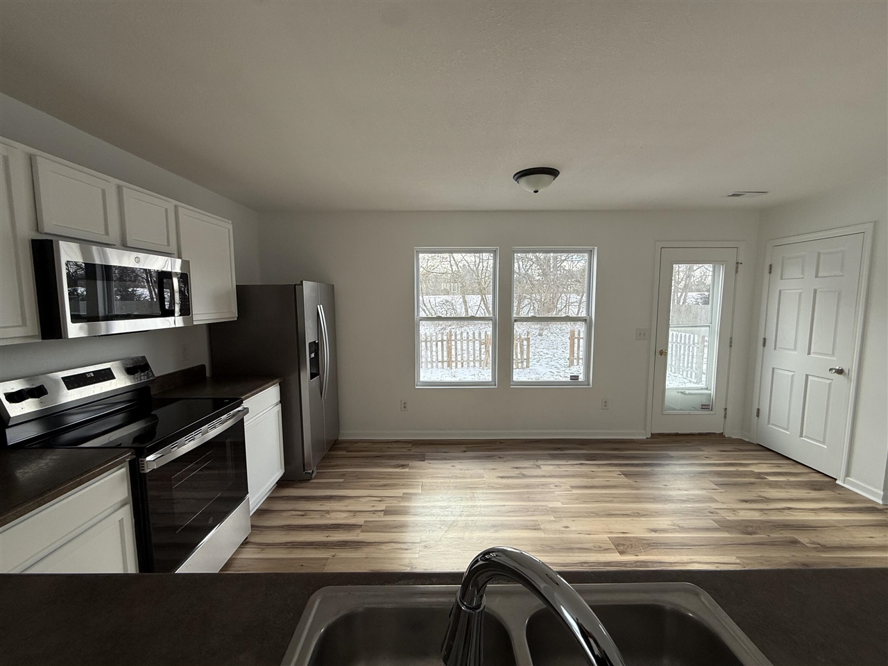 3155 Edling Drive, Kalamazoo, MI, 49004-1150