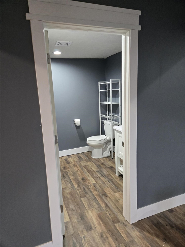 114 W Berry Avenue, Lansing, MI, 48910-2907