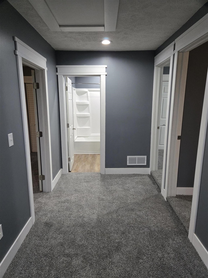 114 W Berry Avenue, Lansing, MI, 48910-2907