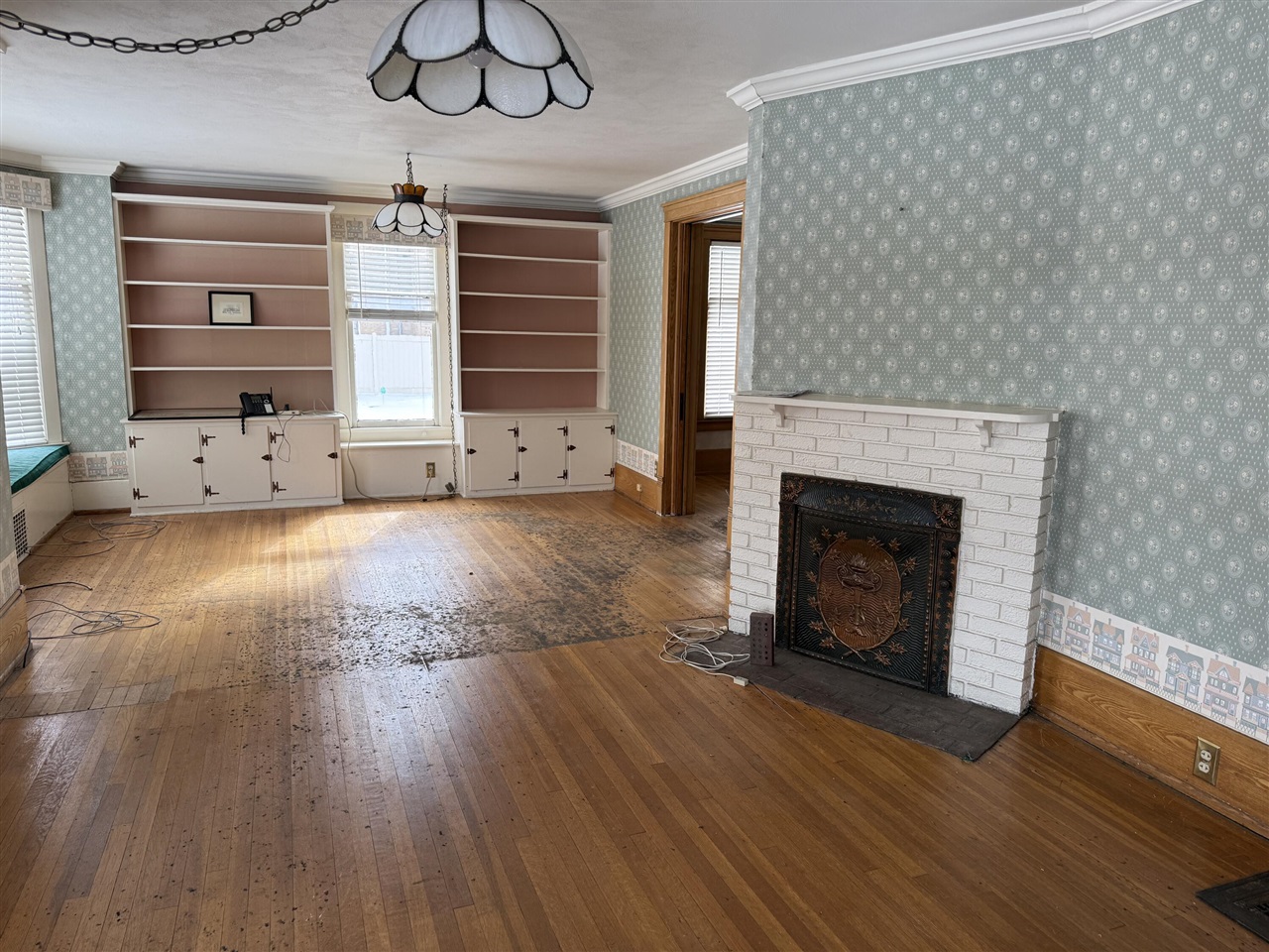 504 S Superior Street, Albion, MI, 49224-2138